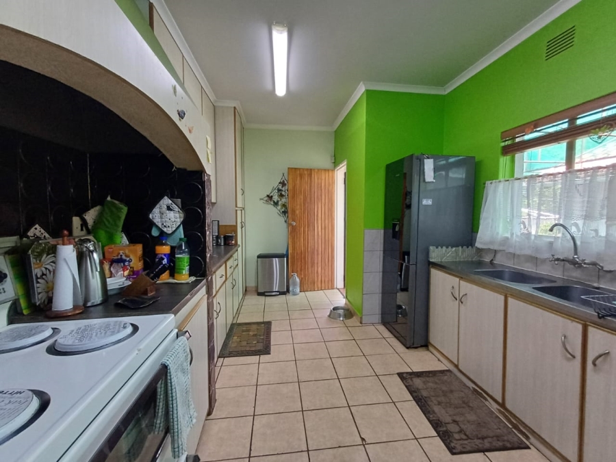 3 Bedroom Property for Sale in Flamwood North West